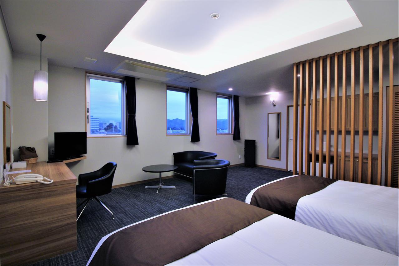 Kiryu Grand Hotel Екстериор снимка